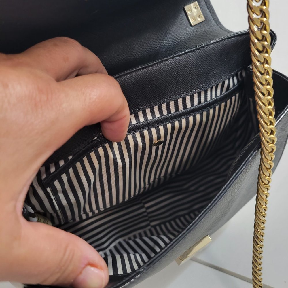Real Leather White& Navy Kate Spade Purse -gold link strap - Picture 4 of 6
